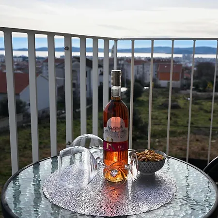 Ana * Zadar
